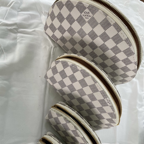 Makeup Designer pouch - Picture 1 of 3